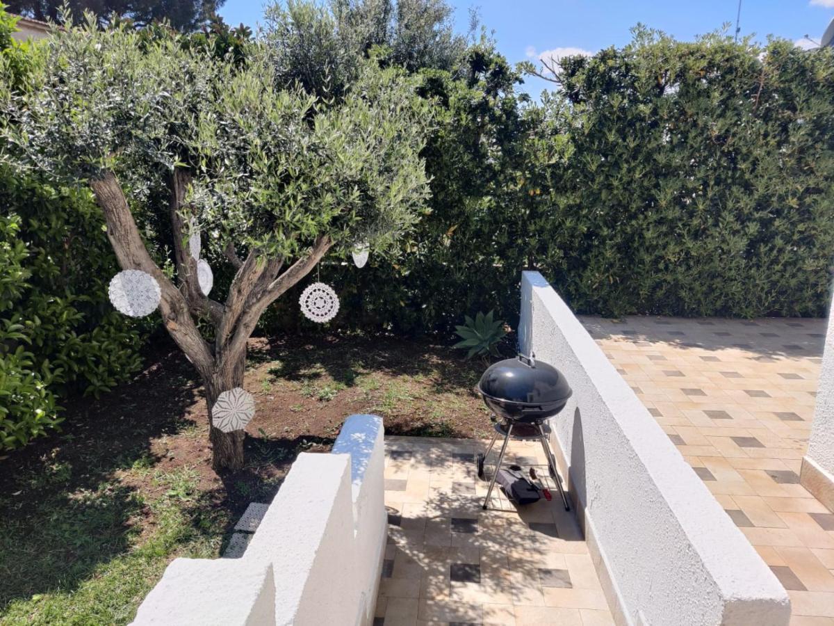 Pool Seaside Relais - Ville Ninfea, Marea, Rosa E Cassiopea Fontane Bianche Εξωτερικό φωτογραφία